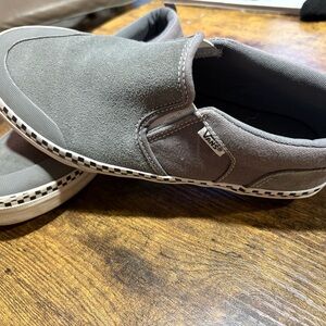 Vans Gray Youth size 7 Slip-On Loafers